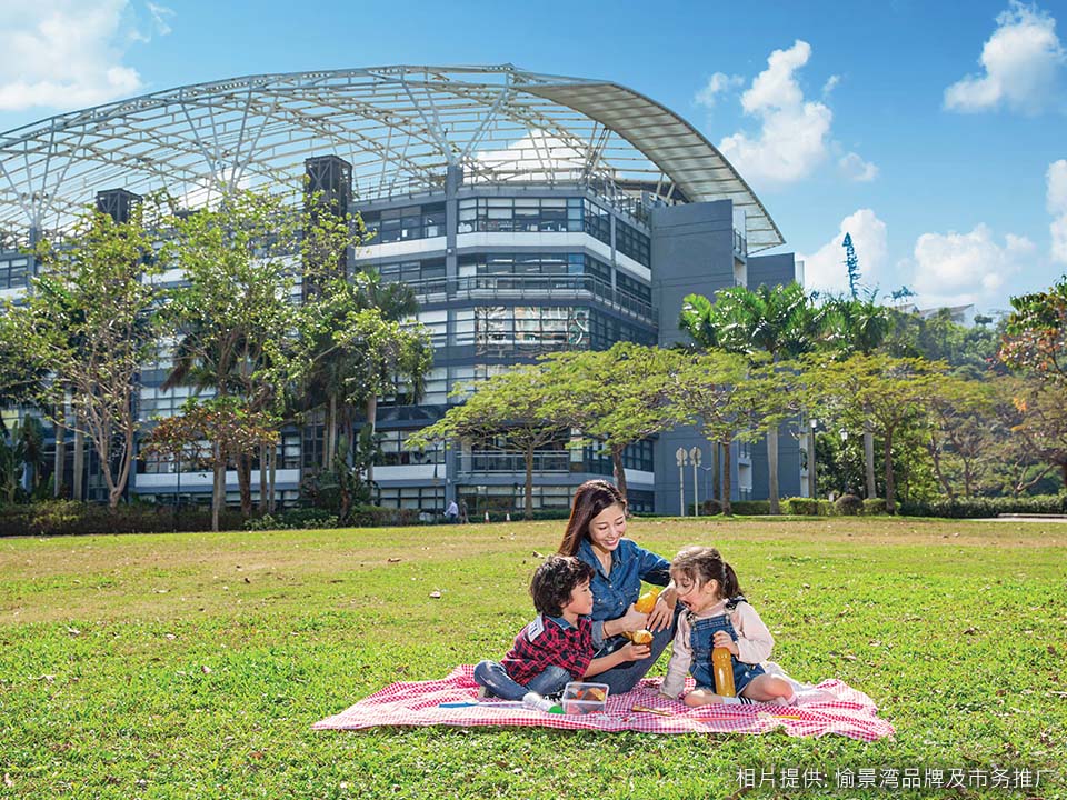 中央公园是不少家庭野餐的好去处