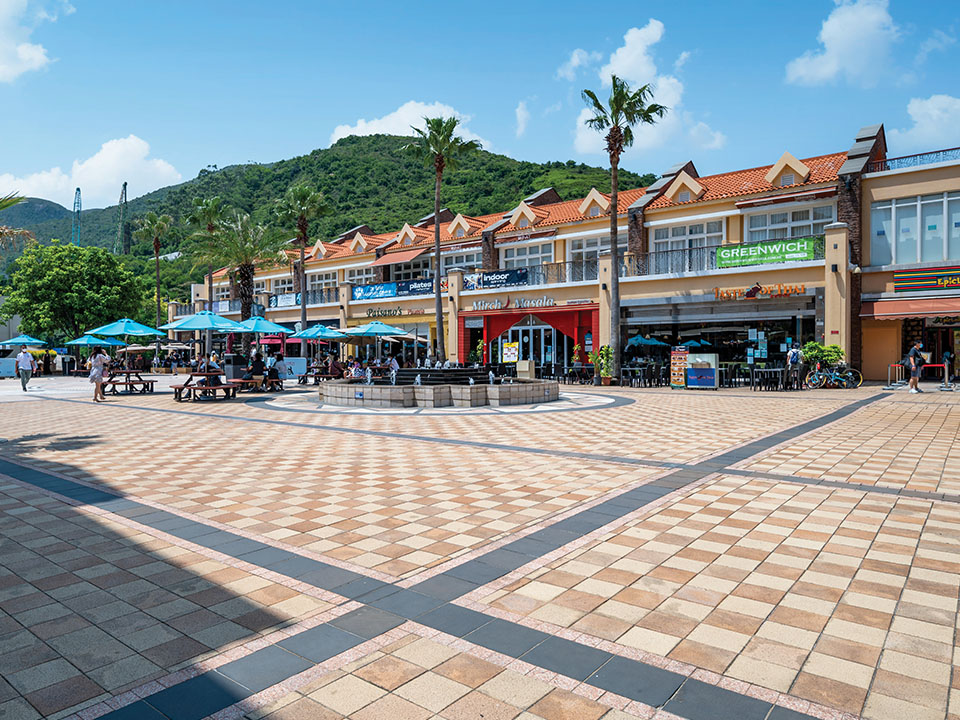 享受愉景湾的写意生活