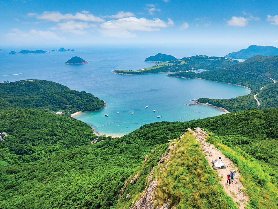 一览无遗余岸景观