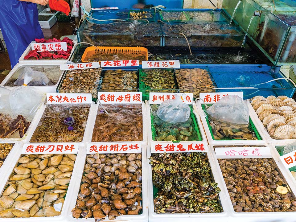 Tuen Mun’s Sam Shing Hui Seafood Market 