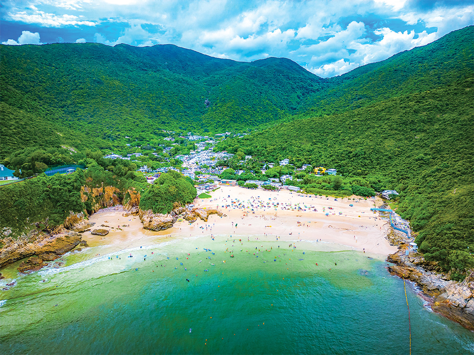 正面俯瞰大浪湾