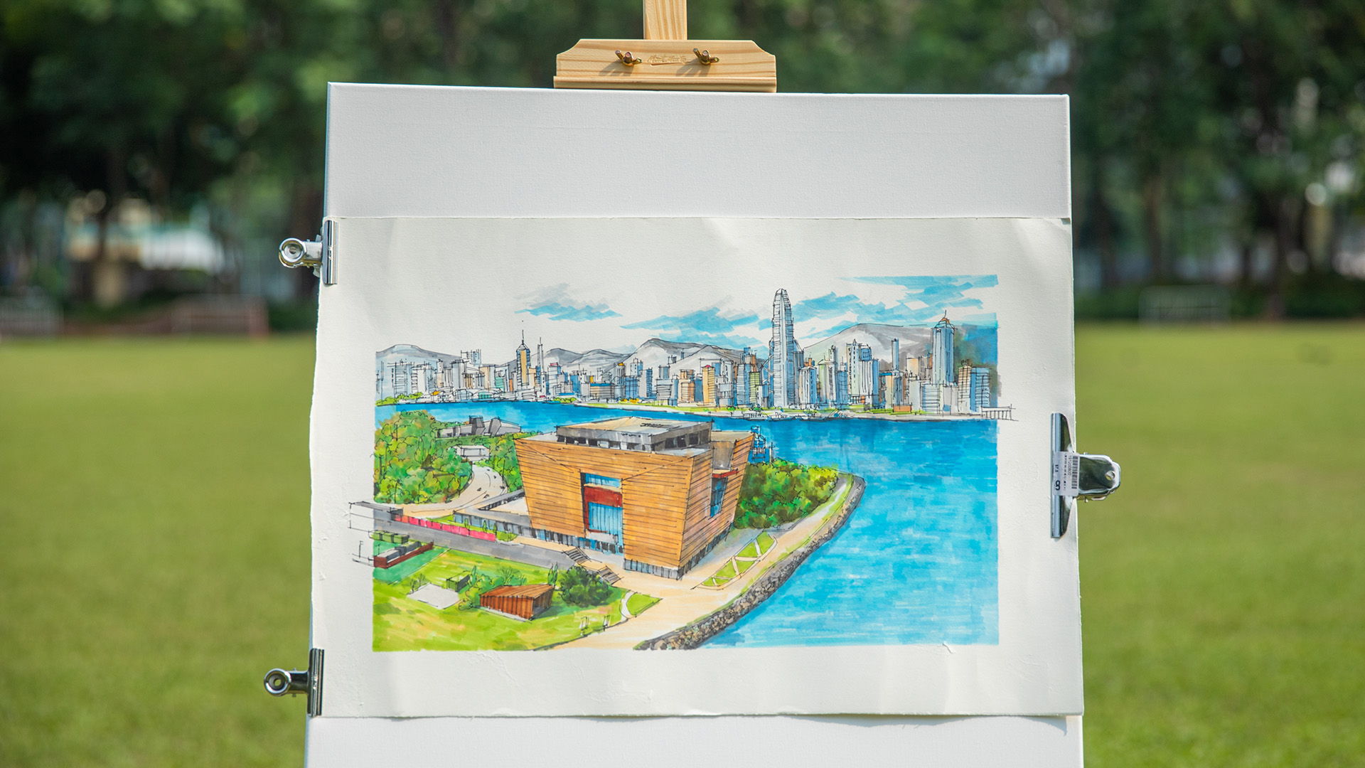 谭泽鸿以香港故宫为题创作全景图，并融入维多利亞港景色。