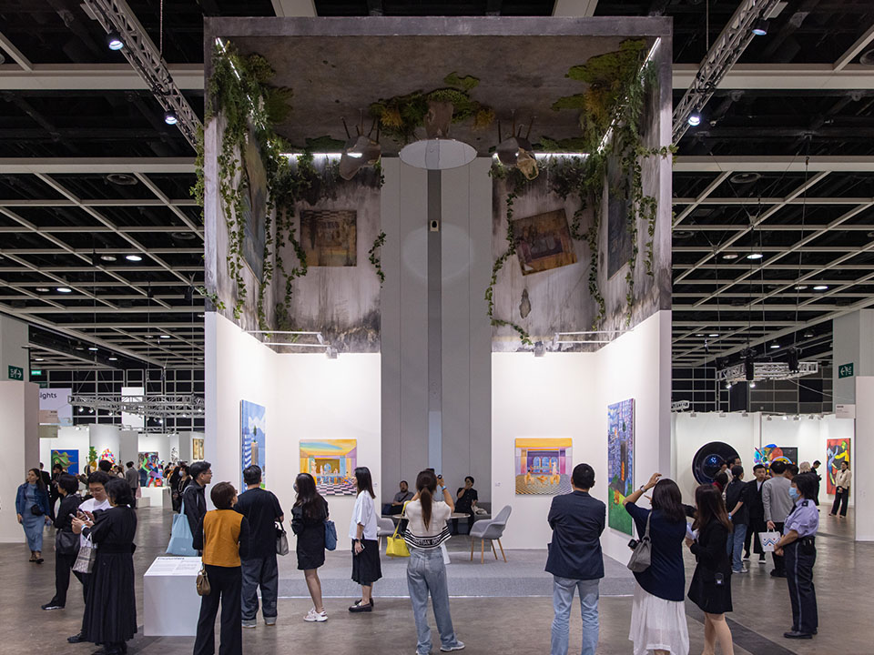 巴塞尔艺术展香港展会展现出国际及本地艺术创新。