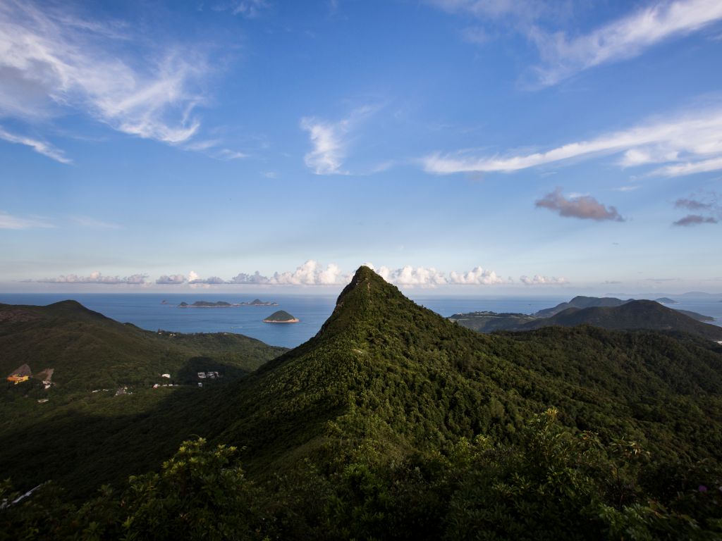 征服钓鱼翁山峰