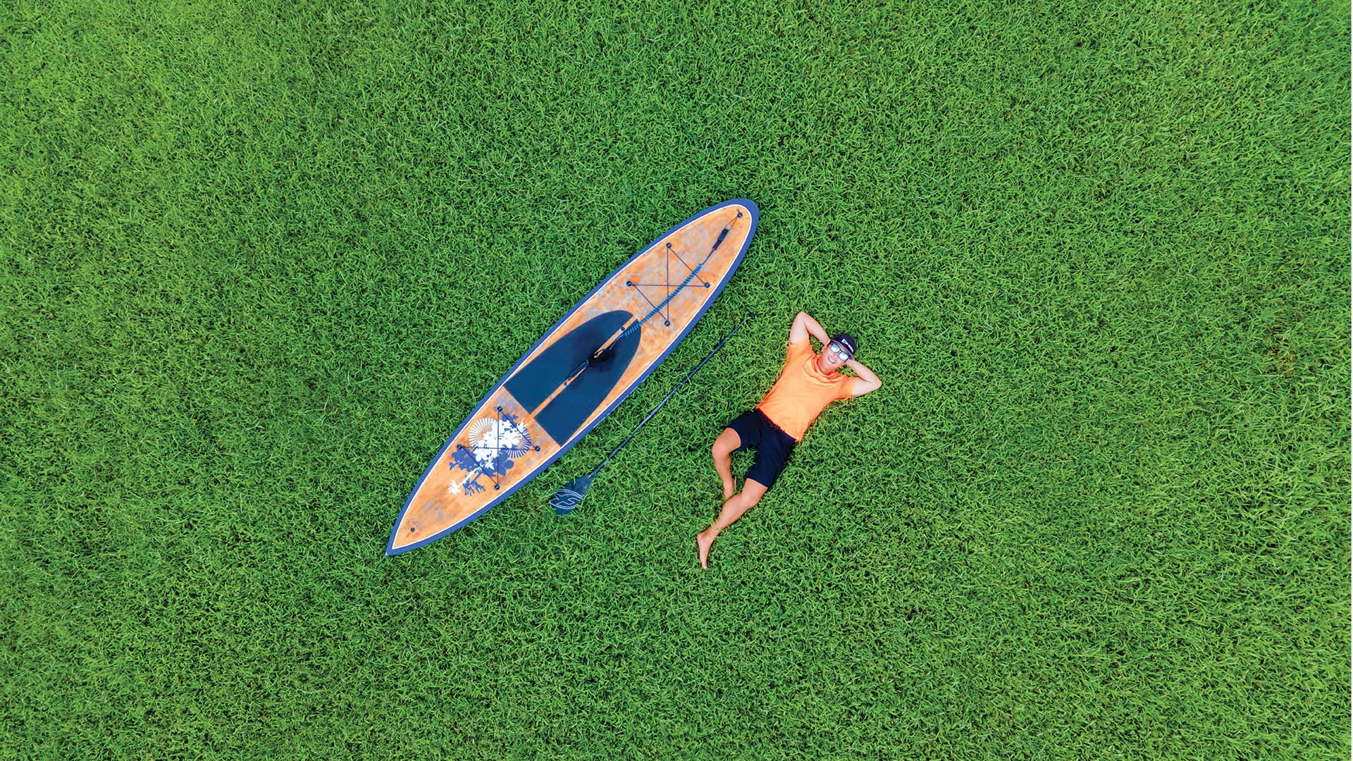 著名的深涌大草坪