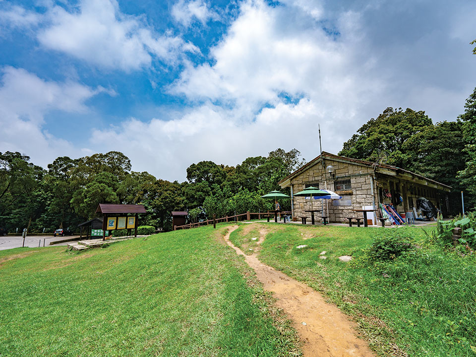 Grassland and Kiosk