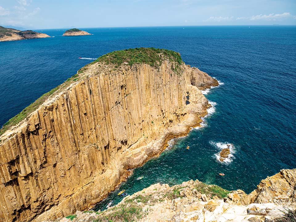 破边洲令人惊叹的火山岩