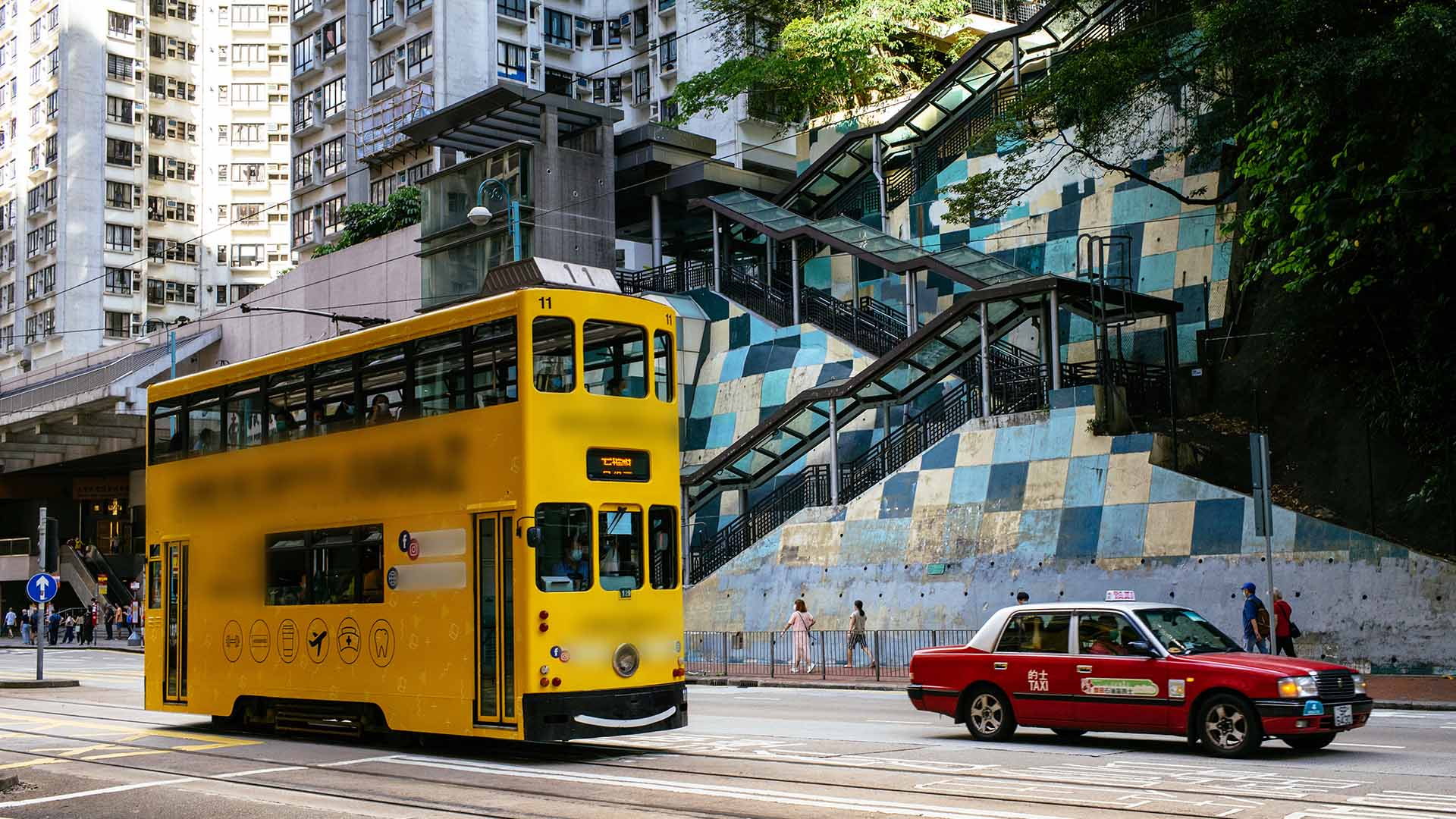 香港东区电车之旅,体验新旧香港文化和市井生活