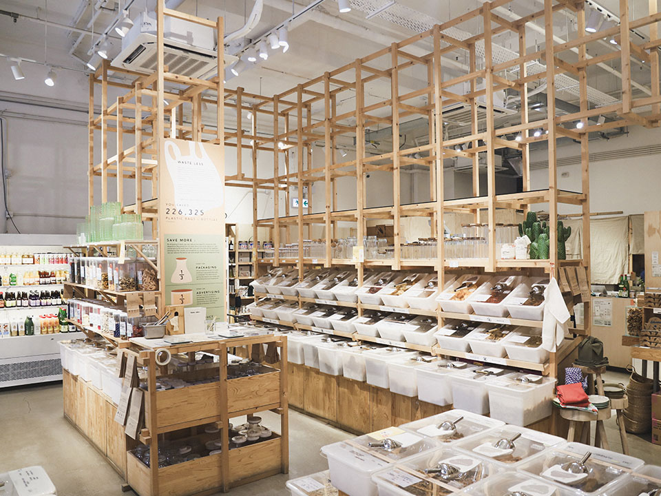 坚尼地城Slowood提供按量购买的无包装食材干货或清洁用品。