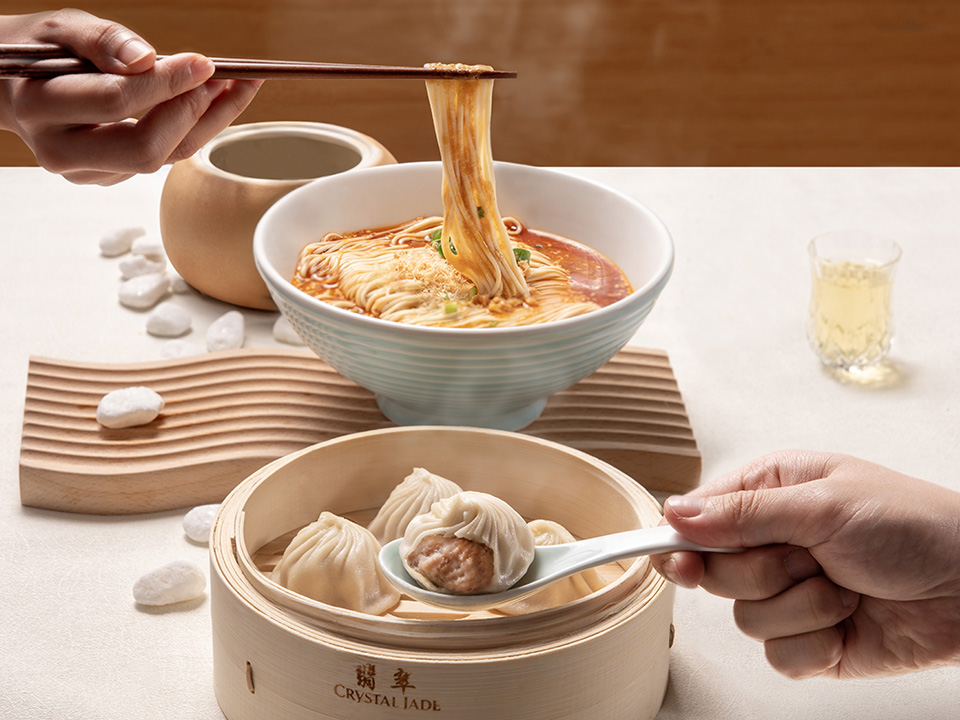 翡翠拉面小笼包