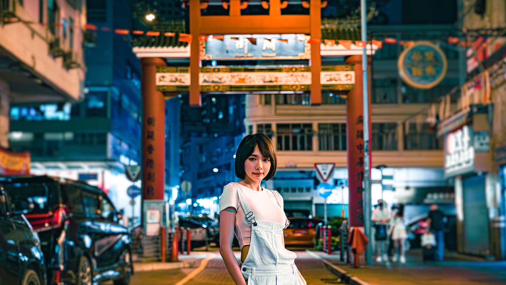林明祯指,庙街充满电影感。