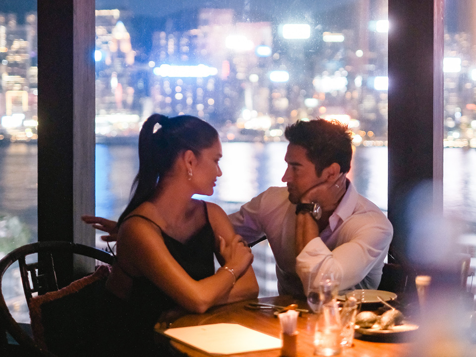 Pia 和 Jeremy Jauncey在中菜馆胡同享用一顿浪漫晚餐。